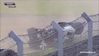 Lucas Foresti Crash at Moscow Raceway 2013 WSR 3.5