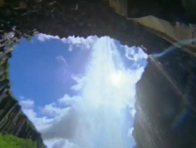 Совершенный Бог...