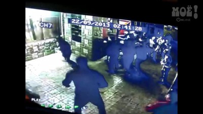 Драка в кафе