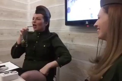 подпелотка чешется