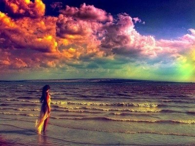 Но следы на песке размыла Голубая от слез вода ...