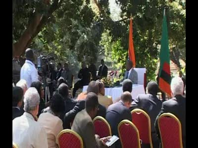 Monkey wees on Zambian leader