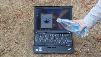 ThinkPad X201 Crash Test Part 1: Spill-resistant keyboard
