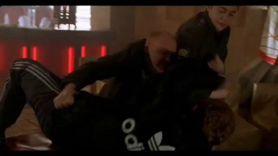 отрывок "Изображая жертву"