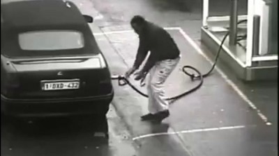 Случай на газовой заправке