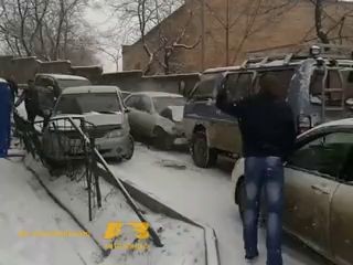 Владик  с первым снегом