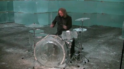 Hellacopters drummer trashes ice drum set - Part 1/2