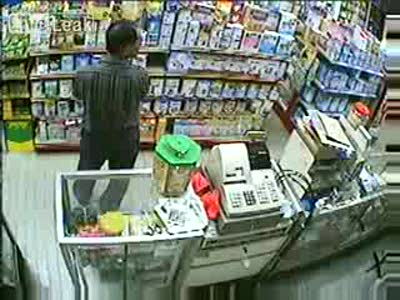 Как украсть 10 упаковок молока