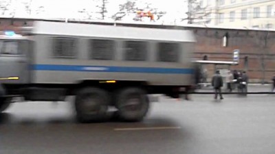 Праздник к нам приходит