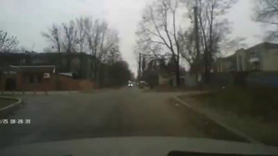 Чуть не сбыл школьнницу