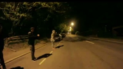 Нарушают скоростной режим на роликовых коньках.