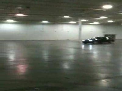 Дрифт  в подземном гараже