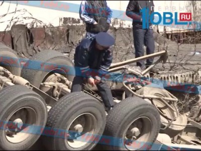 Фура с 20 тоннами "Кургазака" перевернулась в Златоусте
