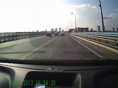 1. Авария на мосту через Волгу