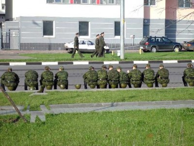 Невидимка в армии насрал
