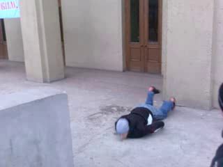 Как убится об асфальт