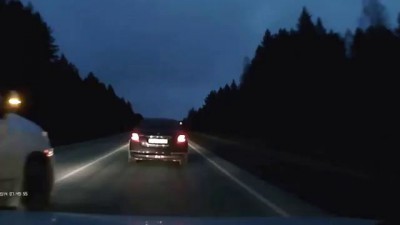 Решил поучить Lexus за его нарушение ПДД