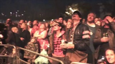 This Is How They Do Fireworks In Glasgow