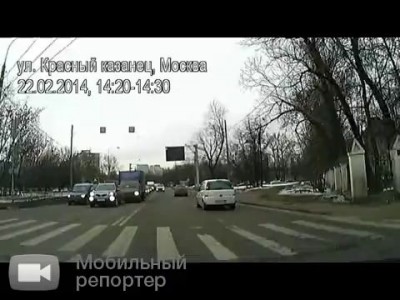 Обиделся, что его не пропустили...