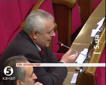 Хіврич успішно доповів у ВРУ