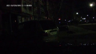 Выбросился из окна