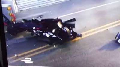 First Formula E major crash - Prost vs Heidfeld