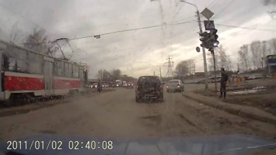 дебил с битой