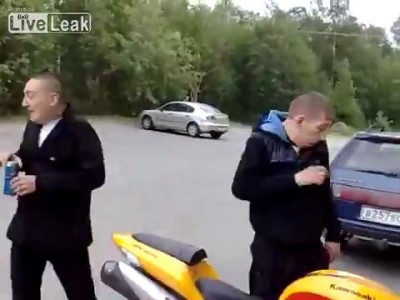 Гопники и байк