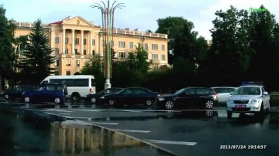 "наехали" на сотрудника ГАИ