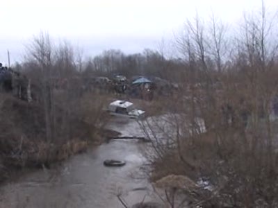 Как из реки ментовский УАЗик тянули.