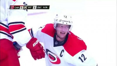 Красивый гол, забитый лежа