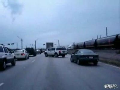 грузовик в пробке