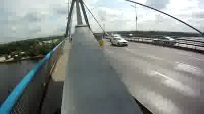 На мост по вантам