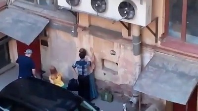 Жесть в питерском дворе (Гарлем Шейк)