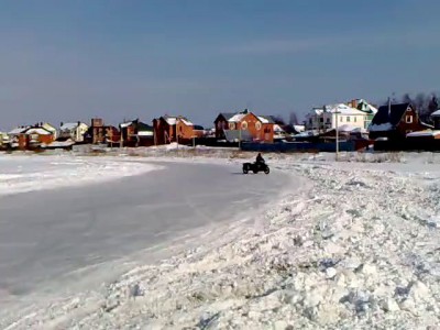 Лёд Зверосовхоза : Урал