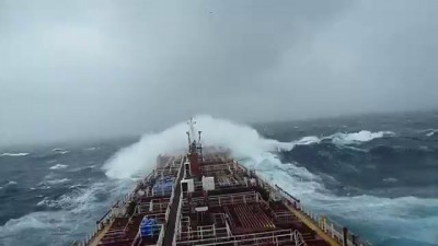 MV Stolt Strength -storm