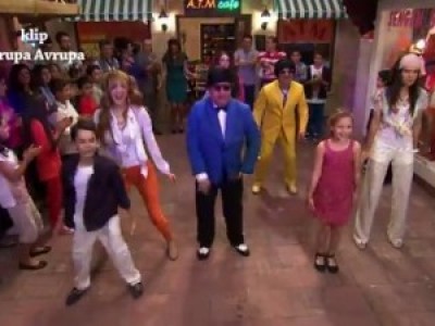 Пародия на клип  GANGNAM STYLE