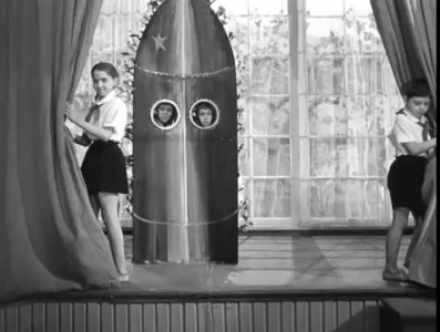 Эту песню Гагарин пел в космосе