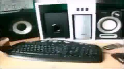 Ш-ш-ш! Мои родители не дома ...