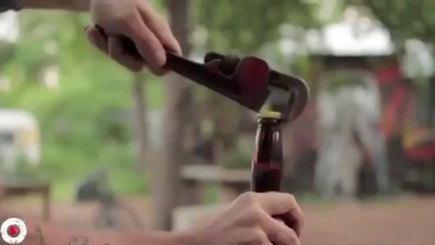 50 Wege, ein Bier zu öffnen...