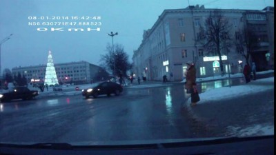 Елочка зажгись