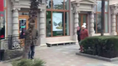 Бронетехника на набережной Ялты
