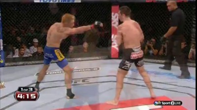 Ронни Джейсон победил Стивена Силера техническим нокаутом в первом раунде