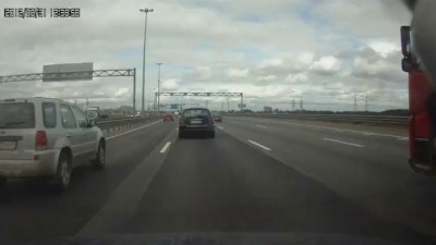 Тошнот и правильный пропуск более быстрого авто.