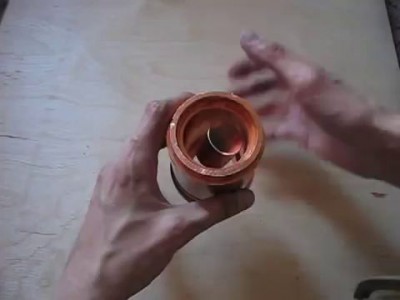 Медная трубка и магнит