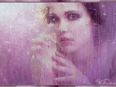 А дождь весенний  за стеклом,  В окно моё стучится