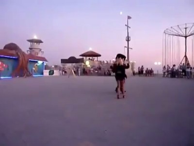 Азиаты и кавказцы пристают к русским девушкам