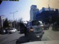 Видеорегистратор 2013! Девушка выпала из машины!