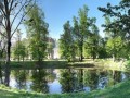 9.Круглый пруд на территории Строгановской дачи в нача?