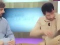 Механическая рука дрочит своему хозяину!!!